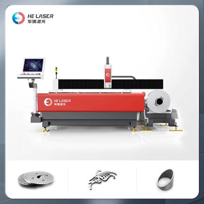 China Máquina de corte a laser de fibra de metal de tubos Máquina de corte a laser de chapas à venda