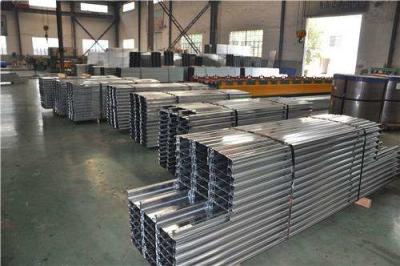China Lipped Metal C Purlins for Metal Roof , Galvanized Steel Purlins C Section for sale