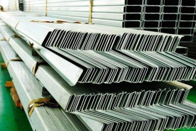 Китай Пурлинс 150 до 300мм горячего погружения гальванизированные стальные с материальной стальной катушкой продается