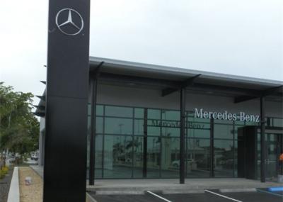 China Mercedez Benz Car Showroom Building Steel Structure With 50 Years Lifespan for sale