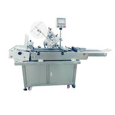 China OPP Leno Poly Stand Up Pouch Label Applicator Machine for Cardboard Surface 220pcs/min for sale