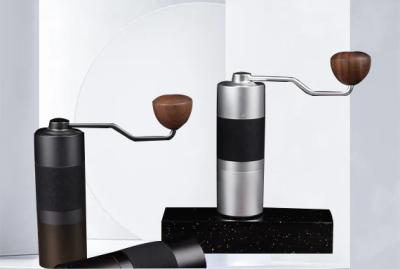 China Amoladora de café de madera de la mano de Mini Luxury Coffee Grinder Metal Portable en venta