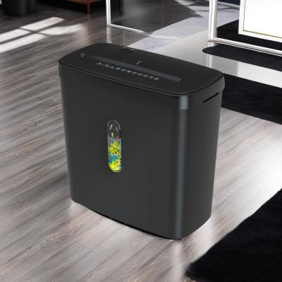 China Low Noise 6 Sheets Cross Cut Paper Shredder With 11L Bin Capacity for sale