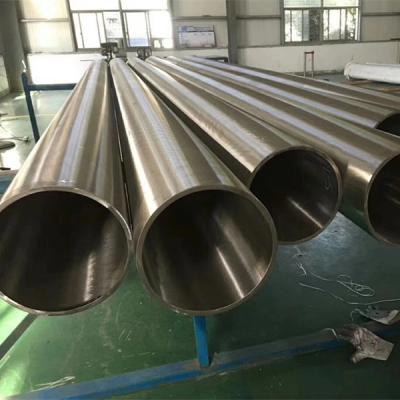 China Tubos redondos de titanio de gran diámetro OD108mm OD114mm ASTM B861 sin costura para tuberías de agua de mar en venta