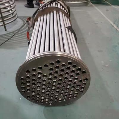 Chine Feuille de tube d'échangeur de chaleur à coque et à tube en titane gr2 de fournisseur d'usine pour l'industrie à vendre