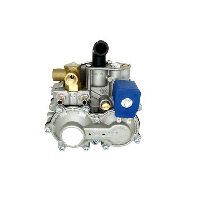 China 140 Hp 3 Stage Autogas Regulator CNG Fuel Injection Regulator With 2 Regulation System for sale