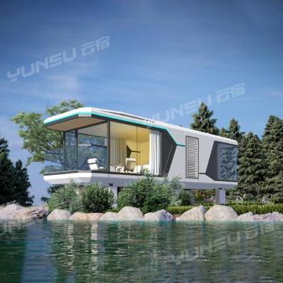 中国 Galvanized Steel Prefab Tiny House With Spacious Bedroom/ Solar Panels And Loft 販売のため