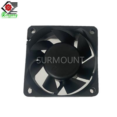 Chine 60x60x25mm IP68 ventilateur imperméable, roulement à billes axial de la fan 24V de C.C double à vendre