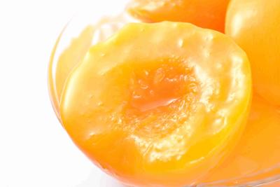 Китай Исключите темные пятна законсервировал плоть желтых половин персика толстую без семени продается
