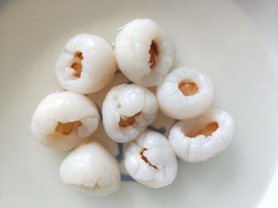 China El origen de China conservó las nueces del lichi, lichi conservado en humedad máxima del jarabe el 80% en venta