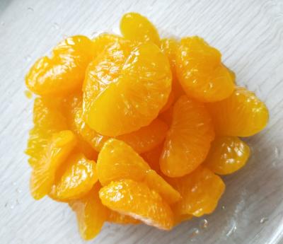 China Heißer Verkauf in Büchsen konservierte Mandarine Sirup-Zinn-Paket-Dosenfrucht-Chinese-Ursprung des Licht-Syrup/in im schweren zu verkaufen