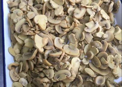 Chine La saveur 2840g typique HALAL a mis en boîte le champignon PNS de champignon de paris à vendre