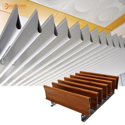 China Indoor Linear Strip Metal Ceiling Water Drip For Suspended Ceiling , Weather Resistance Decoration for sale