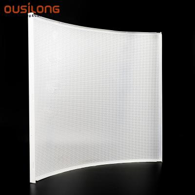 China Techo falso del panel de aluminio perforado insonoro 305*305 en venta