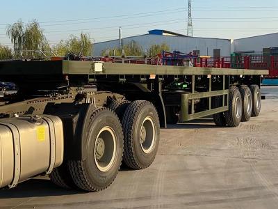 中国 3 Axles Flatbed Semi Truck Trailer 40FT Container Transport Platform 販売のため