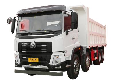 China 8X4 Tipper Dump Truck GCC Howo 12 Wheeler Dump Manual 40Tons zu verkaufen