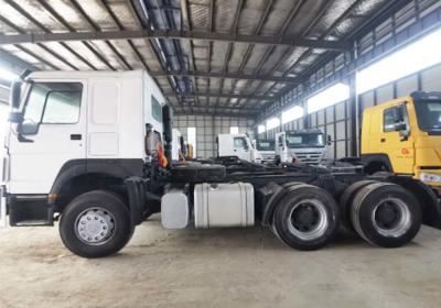 China HW76 Used Sinotruk Electric Truck Head 450hp Sinotruk A7 6x4 for sale
