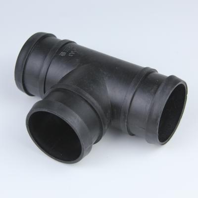 China Industrial Plastic Pipe Tee Fittings Corrosion Resistant Diameter 25mm for sale