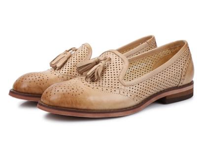 China British Style Khaki / Blue Ladies Slip On Brogues , Leather Brogue Shoes With Tassels for sale