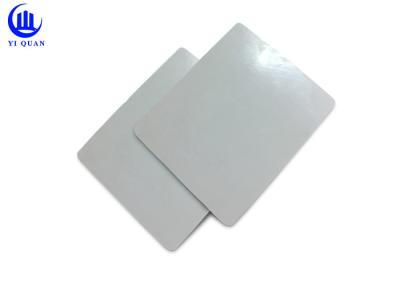 Chine Feuilles en plastique plates de toiture de matériau de construction de feuille de PVC d'appartement de résistance à la corrosion à vendre