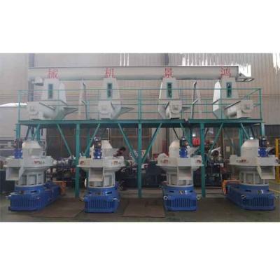China Máquina de fabricação de pellets de 55 kW para alimentação animal 2-4 toneladas / h à venda