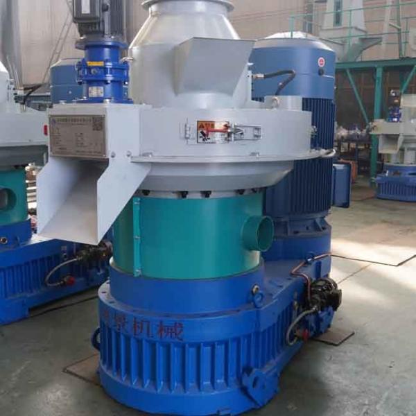 Quality 2.2KW 2 Roller Wood Biomass Pellet Making Machine 100-150 KG / H for sale