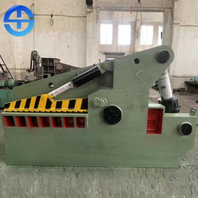China 30 kilovatios del cocodrilo de la máquina del pedazo hidráulico del esquileo de aluminio de corte TMS-2500 del cocodrilo en venta