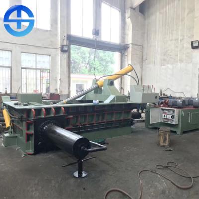 China 2000 KN Iron Scrap Pressing Machine  Hydraulic Scrap Baling Press For Recycling for sale