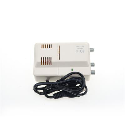 China CATV Digital Cable Amplifier , Multiband Antenna Cable TV Booster 1 In 2 Out VHF 16 DB for sale