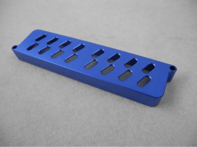 중국 진한 파란색 alu 6061-T6 알루미늄 울안 CNC 도는 부속 산화 표면 판매용