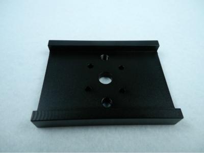 China Piezas de aluminio industriales del CNC del anodizado en negro, tolerancia de 0.1mm-0.2m m en venta