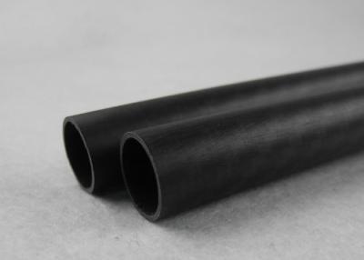 China Los tubos unidireccionals de la fibra de carbono, fibra de carbono de la tela cruzada 3k instalan tubos la longitud de 1000m m en venta