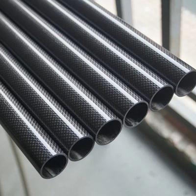 Chine Tubes rondes en fibre de carbone mate de haute qualité personnalisées en fibre de carbone de 25 mm 30 mm 50 mm à vendre