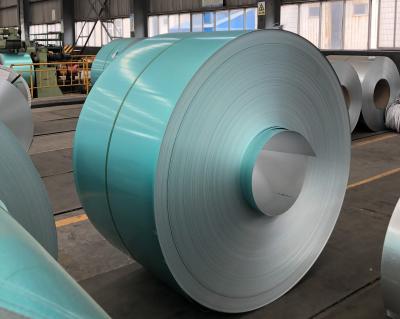 Chine Couleur verte AFP acier aluzinc pour carreaux métalliques revêtus de pierre Spangle régulier 55% bobine d'acier aluzinc largeur régulière 1M à vendre