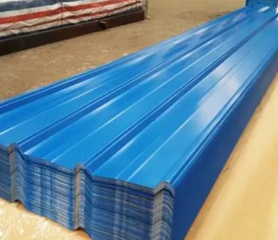 China Panel de techo de metal azul único RAL5015 Trapezoidal Galvalume Panel de techo de metal corrugado 0,45mm TCT en venta