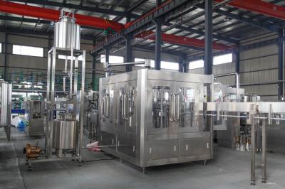 China 4000BPH Soda Bottling Equipment , Automatic Soda Filling Machine PLC Control for sale