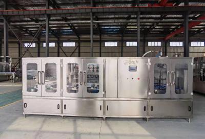 China 10L Diving Nozzles Plastic Bottle Filling Machine 415V Mineral Water Production Line for sale