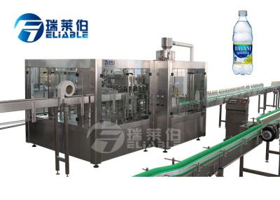 Chine Petite machine de remplissage carbonatée par bouteille complètement automatique de boissons avec le contrôle de PLC à vendre