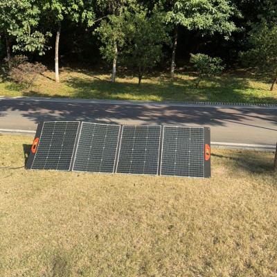 China Panel solar de silicio policristalino de media célula de 200W para el ahorro de energía en el hogar US 185 / pieza en venta