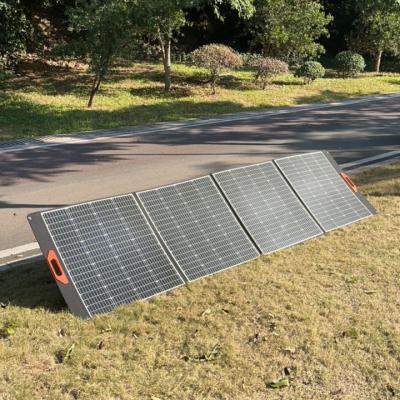 China 300W paneles solares plegables para camping células monocristalinas sistema de hogar pequeño en venta
