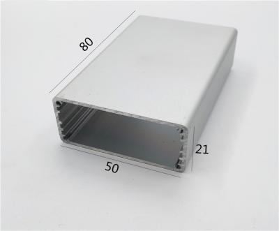 中国 50*21*80mmはアルミニウム エンクロージャ電池のための突き出た 販売のため