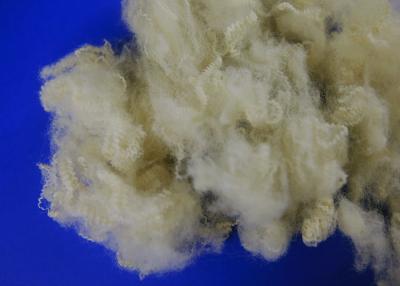 Китай Высокое штапельное волокно полиэстера девственницы цепкости, анти- искажение повторно использованное полиэфирное волокно продается