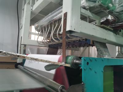 Chine textile non tissé soufflé par fonte matérielle de 25gsm 100% pp/tissu non-tissé BFE99 à vendre