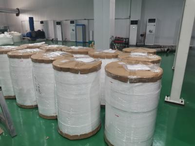 Chine le filtre pp Fonte-soufflés non-tissés de tissu de tissu fonte-soufflé par bfe95 fondent enflé à vendre