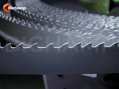 Chine Triple d'usage universel titanique Chip Smooth Surface Finish de lame de scie à ruban à vendre