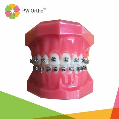 China Orthodontic Material Self Ligating Metal Brace Bracket for sale