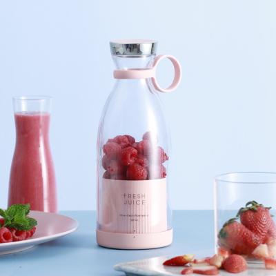 China Newly design personal branded wireless rechargeable fresh fruits mixer smoothie bottle mini fast juice juicer portable blender for sale