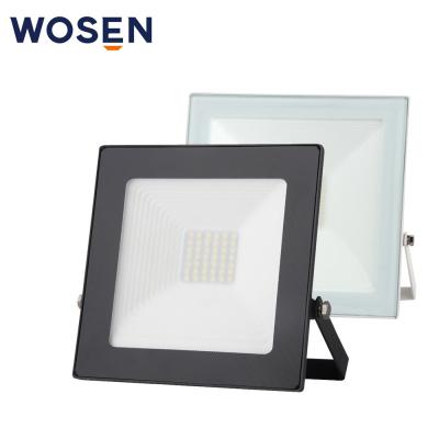 China Outdoor 50w Waterproof LED Solar Flood Lights Anti Glare Warm White for sale
