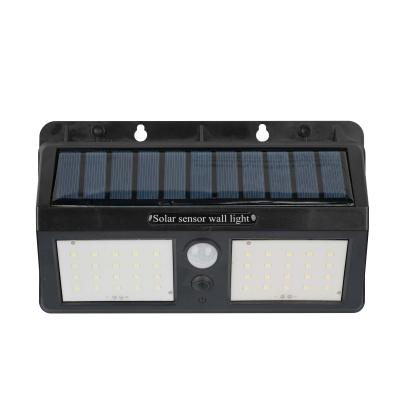 China Eco Friendly LED Solar Powered Wall Lights For Patio Pathway for sale