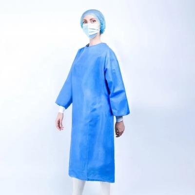 China Medical Reinforced Disposable Surgical Isolation Gown Sterile Clothes Non Woven Te koop